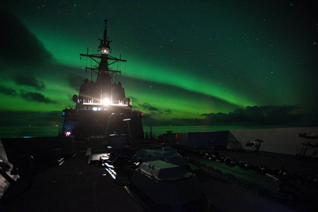 SNMG1-Northern lights ESPS ALVARO DE BAZAN - 07 MAR  2016 - Photo by WO C.ARTIGUES (HQ MARCOM).